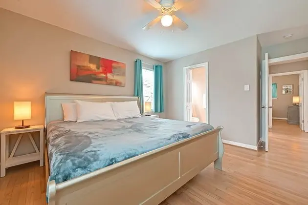 Ev, Birden Çok Yatak, Havuz Kullanımı, Havuz Manzaralı (Private Oasis)