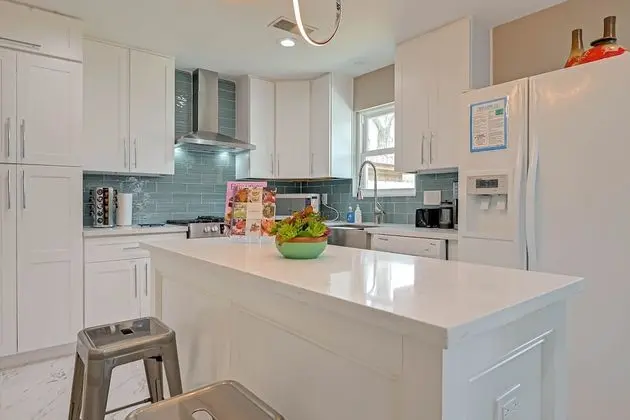Ev, Birden Çok Yatak, Havuz Kullanımı, Havuz Manzaralı (Private Oasis)