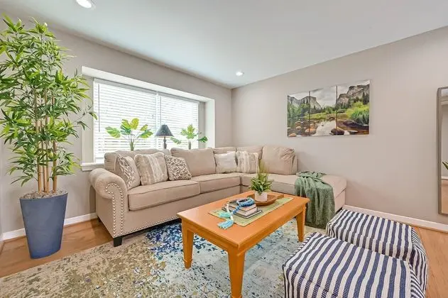 Ev, Birden Çok Yatak, Havuz Kullanımı, Havuz Manzaralı (Private Oasis)