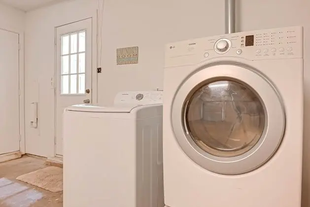 Ev, Birden Çok Yatak, Havuz Kullanımı, Havuz Manzaralı (Private Oasis)