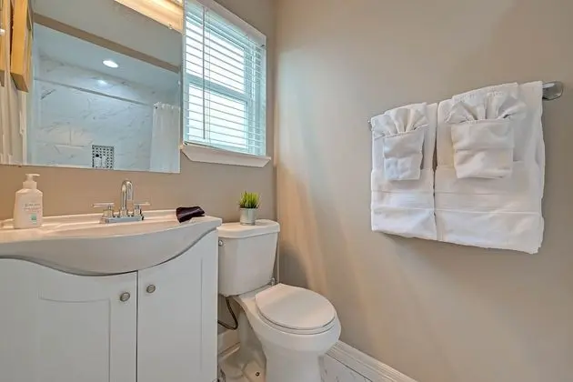 Ev, Birden Çok Yatak, Havuz Kullanımı, Havuz Manzaralı (Private Oasis)