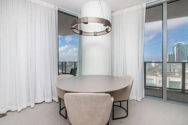 Luxury Daire, 1 En Büyük (King) Boy Yatak ve Çekyat, Mutfak, Okyanus Manzaralı