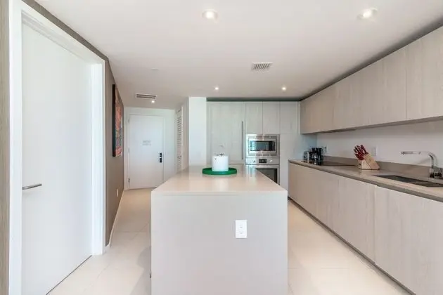 Luxury Daire, 1 En Büyük (King) Boy Yatak ve Çekyat, Mutfak, Okyanus Manzaralı