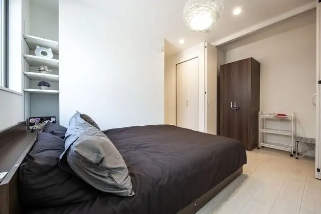 Ev (Private Vacation (Home))