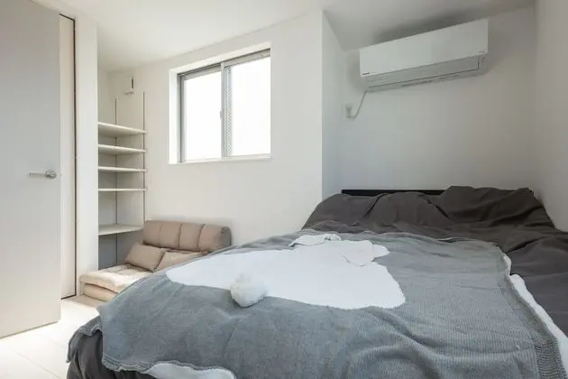 Ev (Private Vacation (Home))