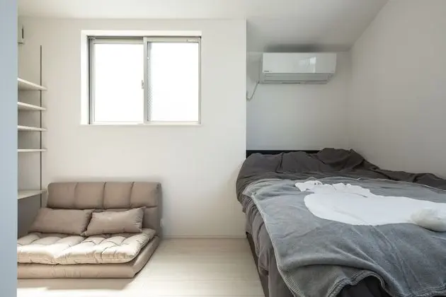 Ev (Private Vacation (Home))
