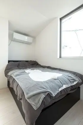 Ev (Private Vacation (Home))
