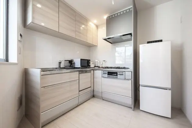 Ev (Private Vacation (Home))