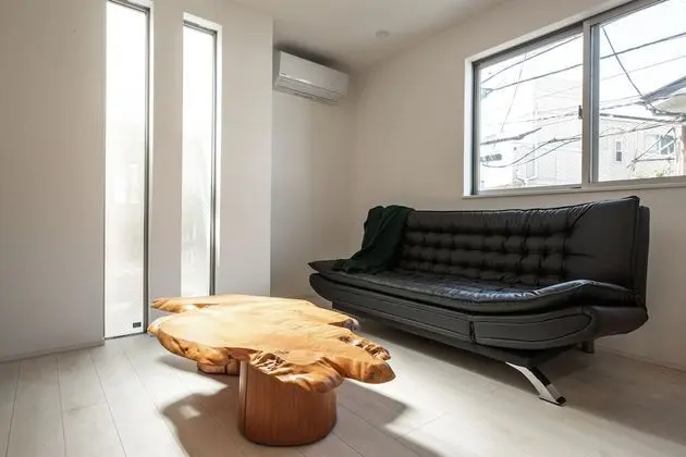 Ev (Private Vacation (Home))