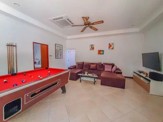 Luxury Villa, 3 Yatak Odası, Havuz Manzaralı