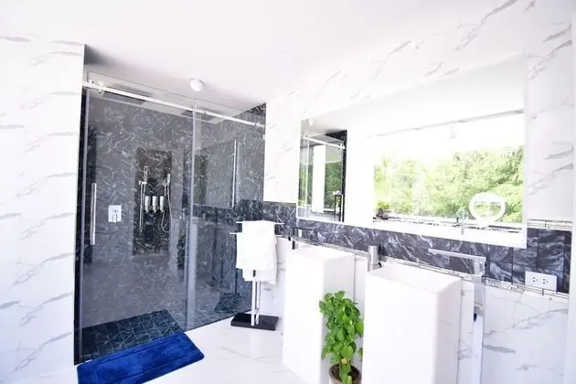 Luxury Villa