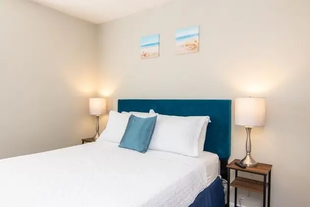 Ev (Private pool, close to  Disney!!!)