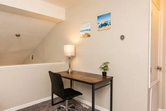 Ev (Private pool, close to  Disney!!!)