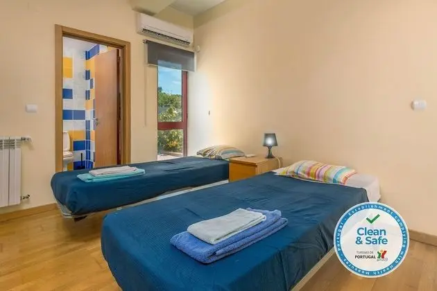 Villa, 4 Yatak Odası, Balkon