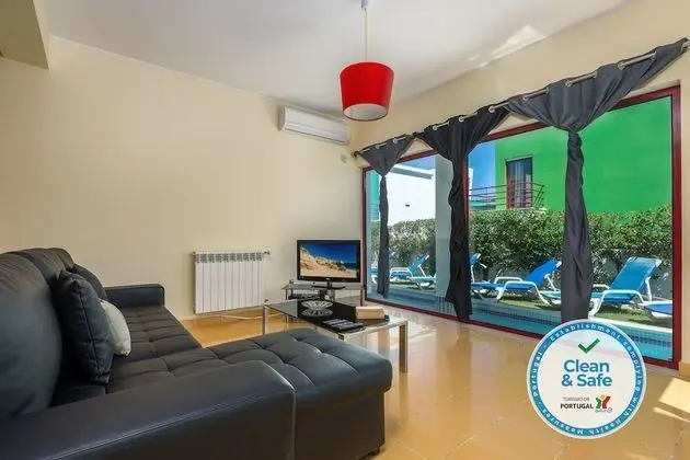 Villa, 4 Yatak Odası, Balkon