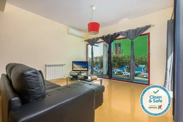 Villa, 4 Yatak Odası, Balkon