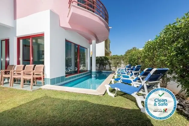 Villa, 4 Yatak Odası, Balkon