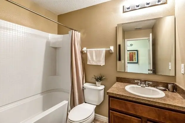 Villa (Private Pool, Gated Community, Games )