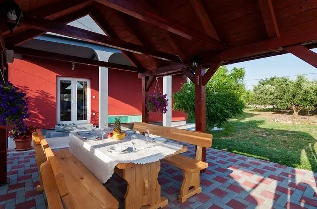 Villa, Sigara İçilebilir