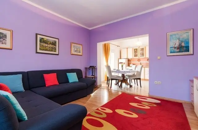 Villa, Sigara İçilebilir