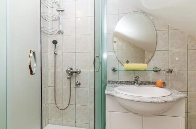 Villa, Sigara İçilebilir