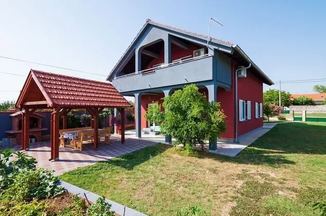 Villa, Sigara İçilebilir