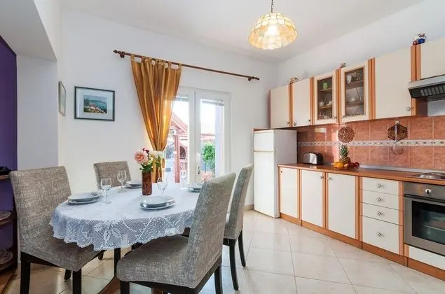 Villa, Sigara İçilebilir