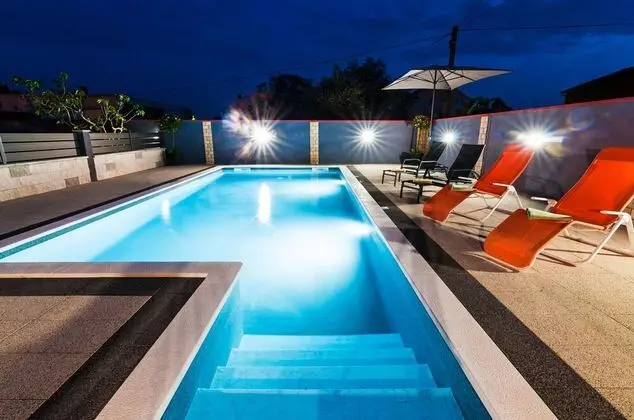 Villa, Sigara İçilebilir