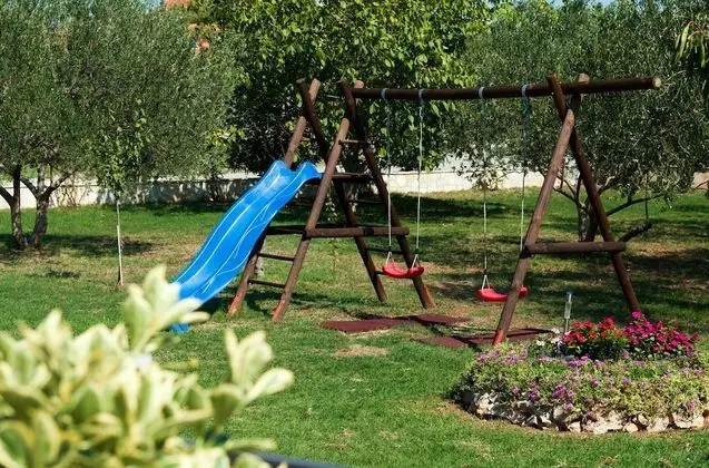 Villa, Sigara İçilebilir