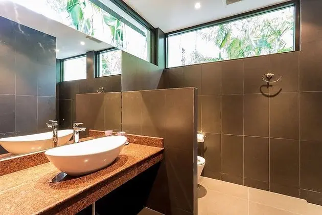Luxury 4 Bedrooms Private Pool Villa, Garden View