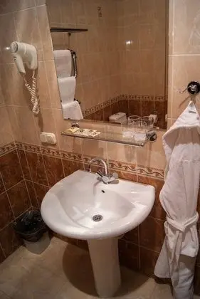 Luxury Tek Büyük veya İki Ayrı Yataklı Oda