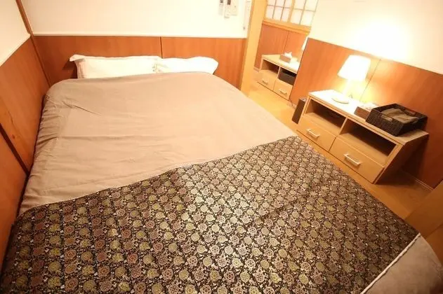 Ev (Private Vacation)