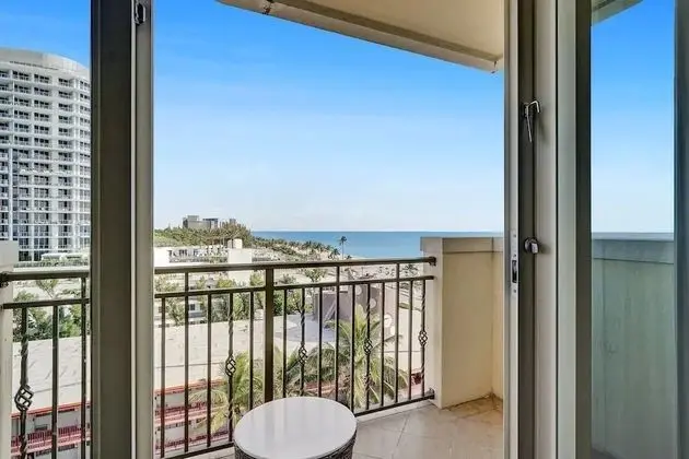 Luxury Stüdyo, 1 En Büyük (King) Boy Yatak, Mutfak, Kısmi Deniz Manzarası