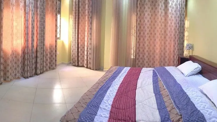 Ortak Ranzalı Oda, 1 Yatak Odası, Balkon