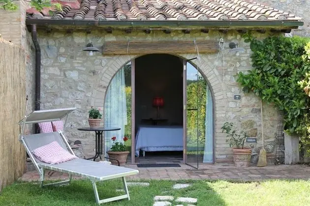 Romantic Ev, Birden Çok Yatak, Sigara İçilmez, Bahçe Manzaralı