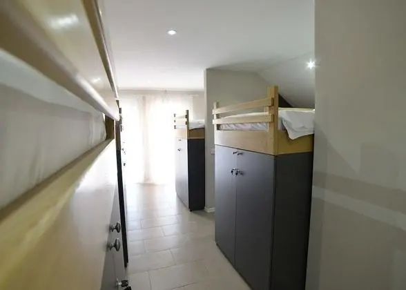 Ortak Ranzalı Oda, Karma Ranzalı Oda (1 Bed)