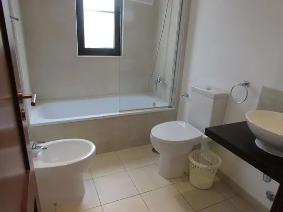 Basic Apart Daire, Bahçe Manzaralı