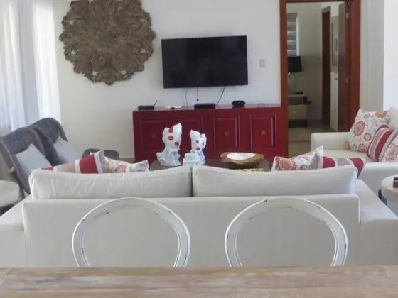 Villa (4 Bedrooms)