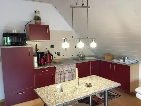 Tek Büyük Yataklı Oda, Ortak Banyo (1)