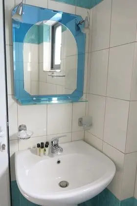 Dört Kişilik Oda