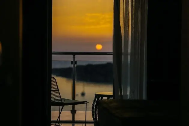 https://images.etstur.com/files/images/hotelImages/TR/220399/l/PRIVE-HOTEL-DIDIM-Oda-397556.jpg