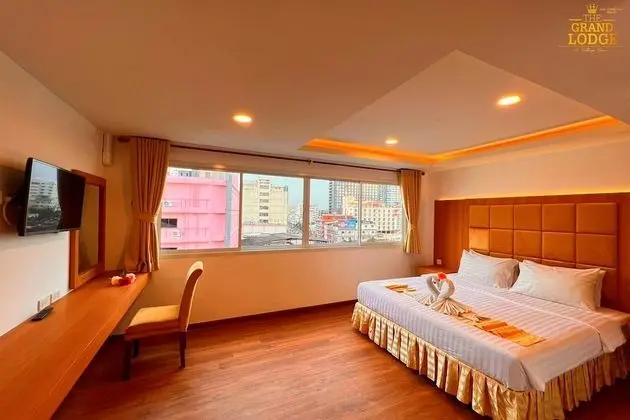 Deluxe Tek Büyük Yataklı Oda