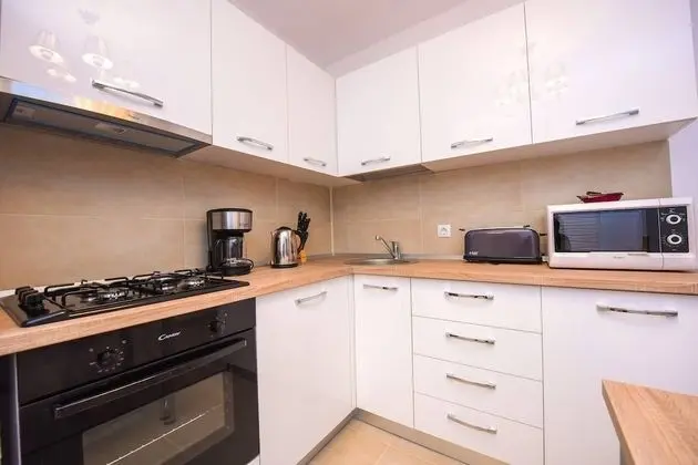 Apart Daire, 2 Yatak Odası, Sigara İçilebilir