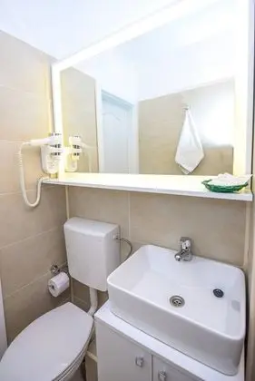 Apart Daire, 2 Yatak Odası, Sigara İçilebilir