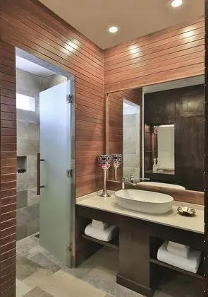 Deluxe Oda, Havuz Kullanımı