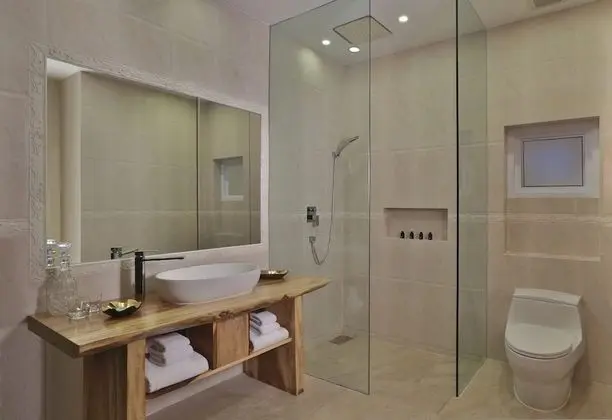 Villa, Kişiye Özel Havuzlu, Denize Sıfır