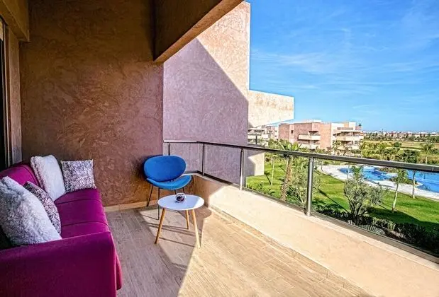 Comfort Apart Daire, 3 Yatak Odası, Sigara İçilmez, Bahçe Manzaralı