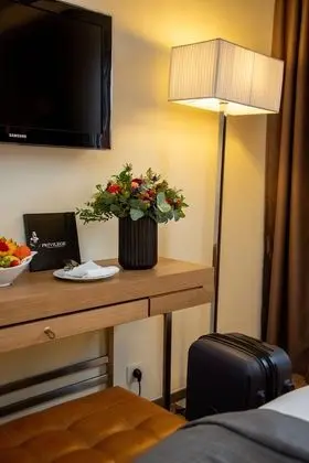 Romantic Tek Büyük Yataklı Oda