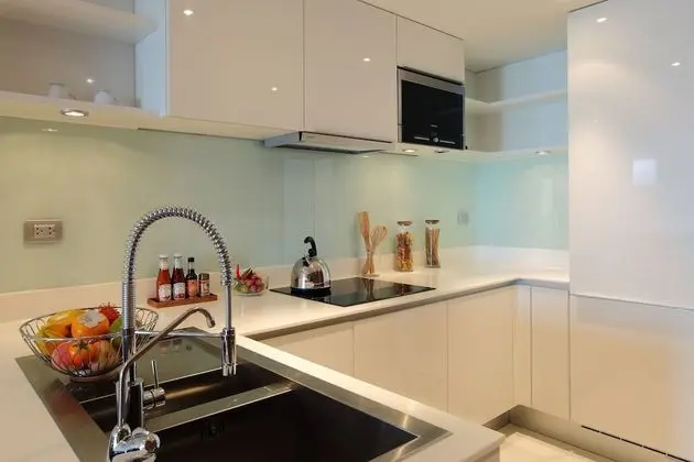 2 Bedroom Apartment with Sea View and Plunge Pool