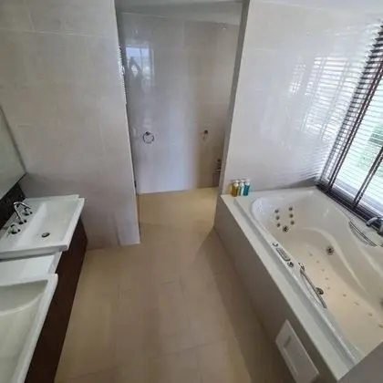 2 Bedroom Apartment with Sea View and Plunge Pool